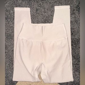 Buff bunny ribbed legging